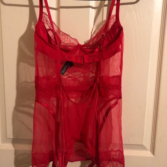 Victoria Secret lingerie - Picture 4 of 4